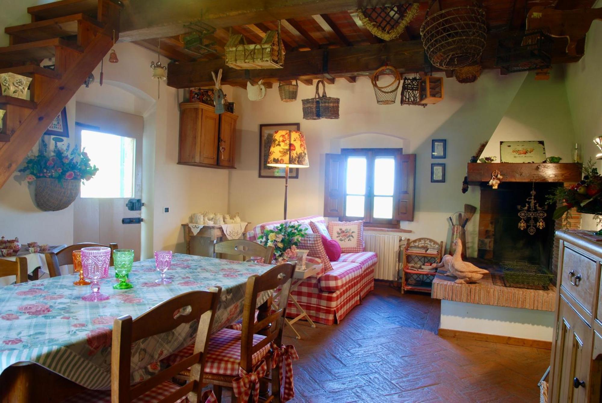 Appartamento Con Patio Privato E Giardino Tra Pisa E Firenze Палая Экстерьер фото
