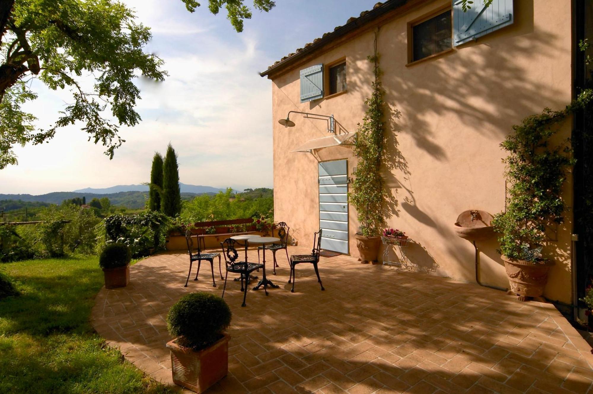 Appartamento Con Patio Privato E Giardino Tra Pisa E Firenze Палая Экстерьер фото
