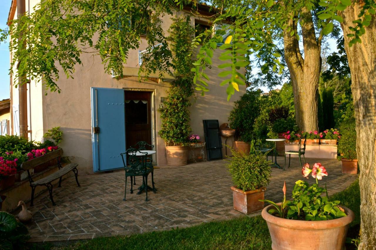 Appartamento Con Patio Privato E Giardino Tra Pisa E Firenze Палая Экстерьер фото